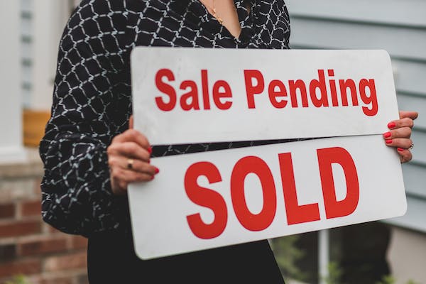 Checklist of Things to Do Before Selling Your House