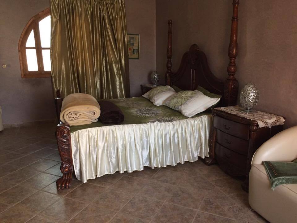 Image Villa located in a lovely neighborhood in Marrakech 9