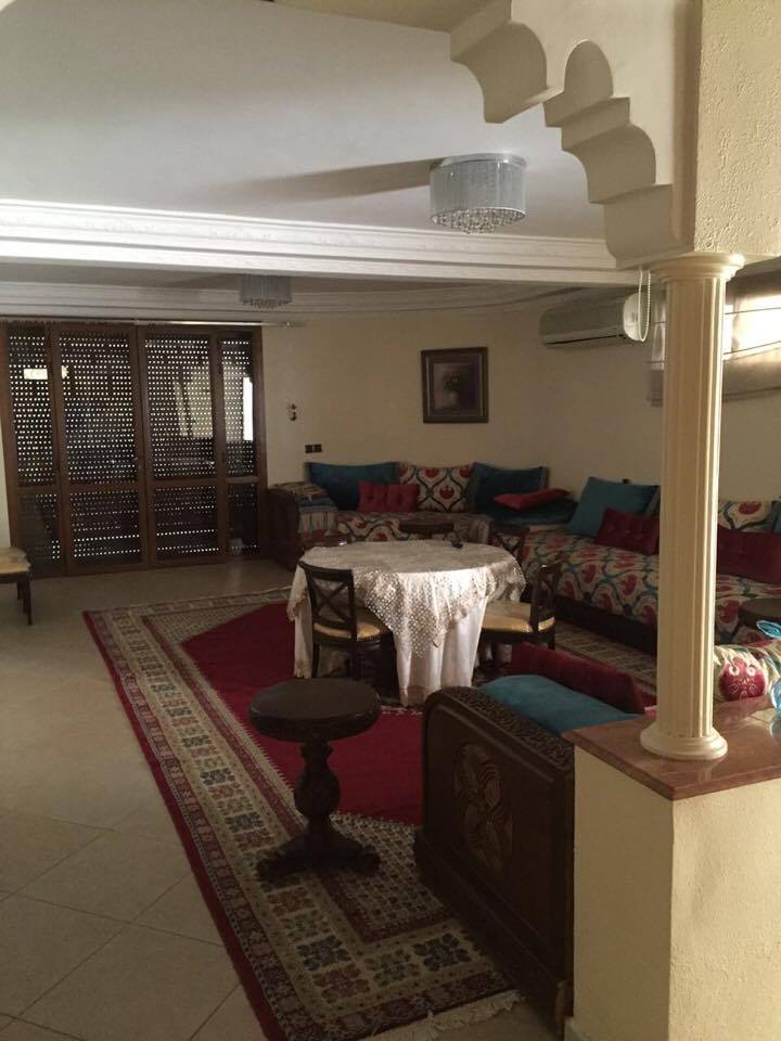 Image Villa located in a lovely neighborhood in Marrakech 10