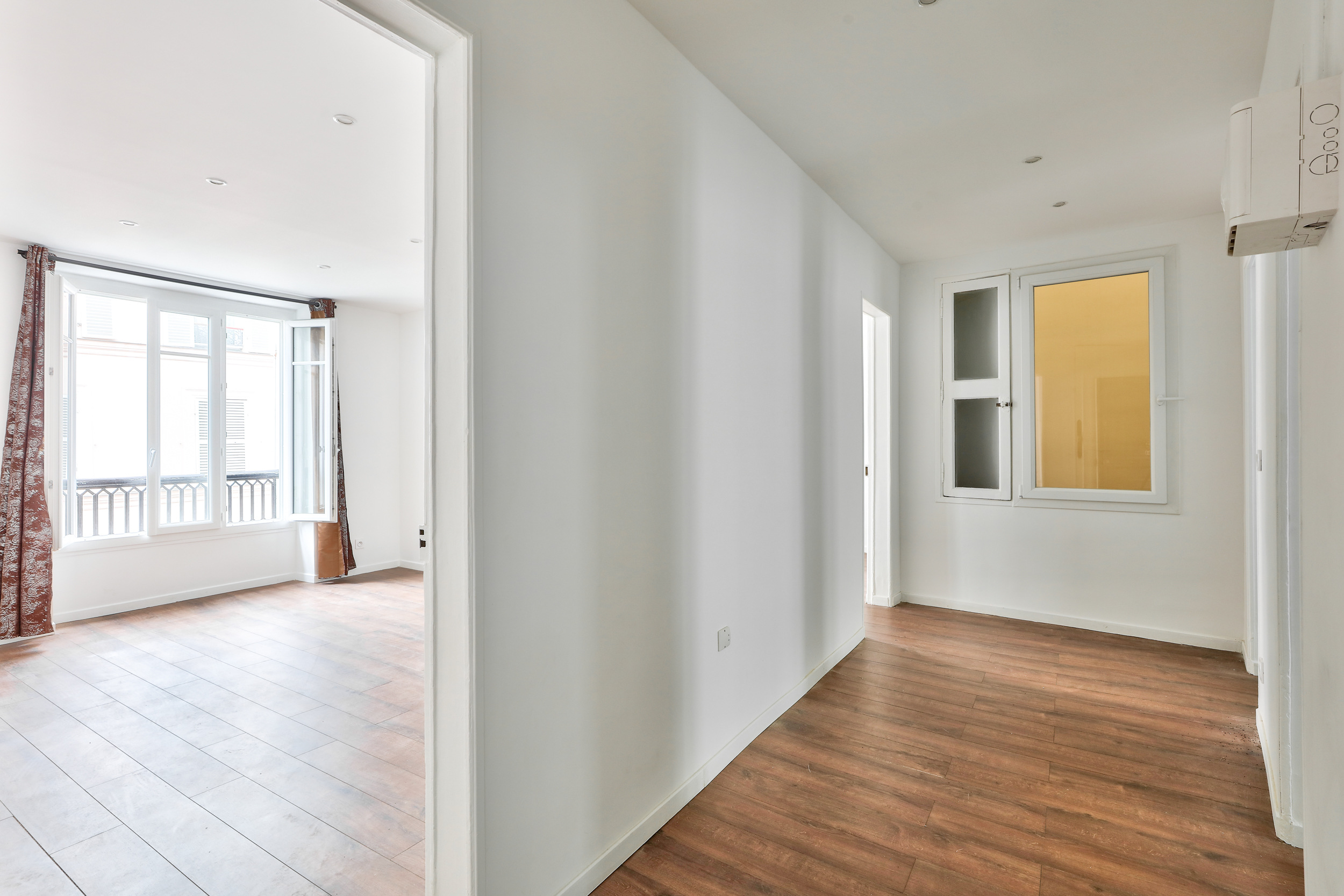 Image  Beautiful apartment completely renovated 0