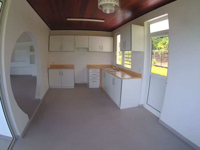 Image House type F4 to Mahina Tahiti 11