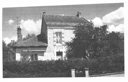 Image Sale house saint germain des fossés  0