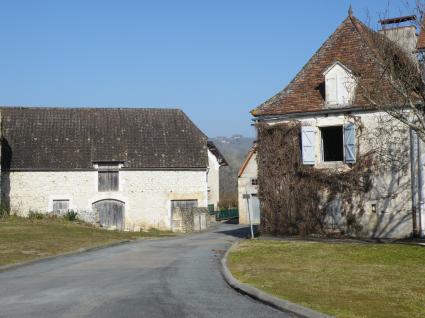 Image Sale house meyronne  0