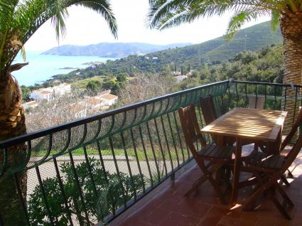 Image Sale apartment llança girona 0