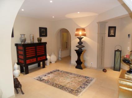 Image Sale villa proche st tropez  0