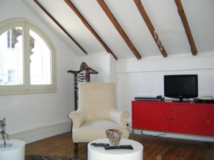 Image Rent apartment pau pau 0