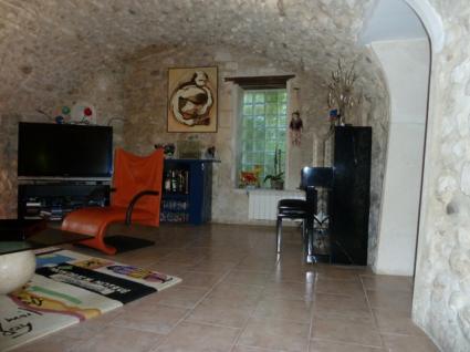 Image Sale house molleges  2