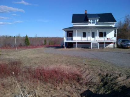 Image Sale chalet sainte-félicité  7