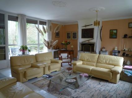 Image Sale prestigious real estate rambouillet versailles 3