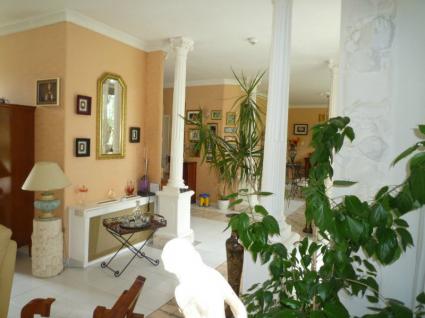 Image Sale prestigious real estate rambouillet versailles 4