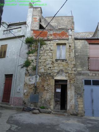 Image Sale house cuglieri oristano 2