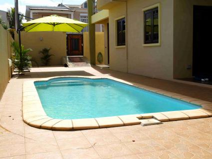 Image Sale apartment flic en flac  0