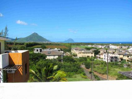 Image Sale apartment flic en flac  0