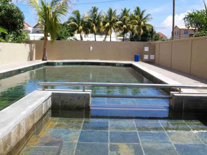 Image Sale apartment flic en flac  0