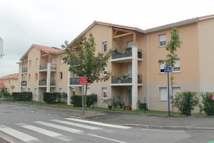 Image Sale apartment vic en bigorre  0