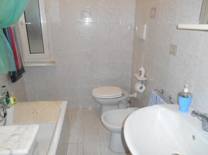 Image Sale apartment carrodano la-spezia 2