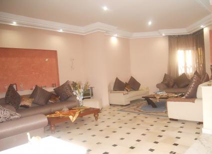 Image Sale villa boumhal el bassatine ezzahra 2