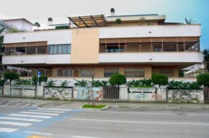 Image Sale apartment pescara centrale pescara 2