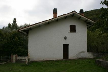 Image Sale building fiastra frazione rio macerata 3