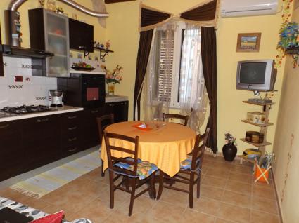 Image Sale house campofelice di roccella  palermo 2