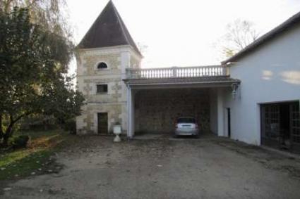 Image Sale castle bordeaux bourdeaux 4