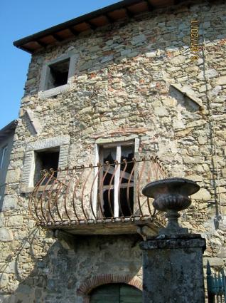 Image Sale house bagni di lucca lucca 0