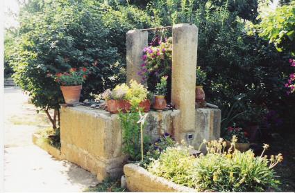 Image Sale prestigious real estate castillon du gard  4