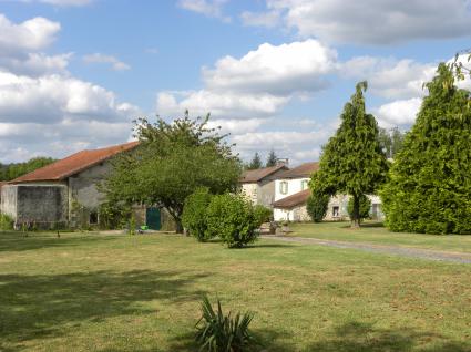 Image Sale farm brantome périgueux 3