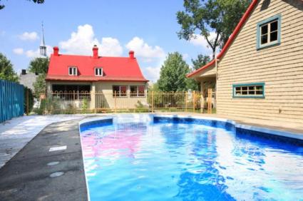 Image Sale house saint pierre de l ile d orleans  1