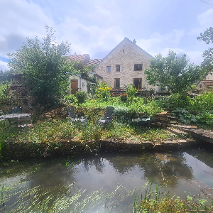 7-room house in the Forest Park></noscript>
                                                        <span class=