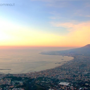 Image Piémont (Naples) Ancien de l'immobilier avec plus de 7 000 mètres carrés dépendances de la Terre 0