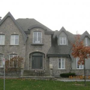 Sale villa montreal ></noscript>
                                                        <span class=