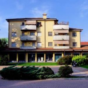 Sale apartment viale milano lodi></noscript>
                                                        <span class=