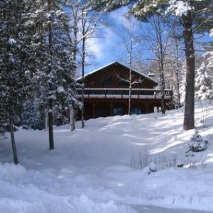 Rent chalet gracefield ></noscript>
                                                        <span class=