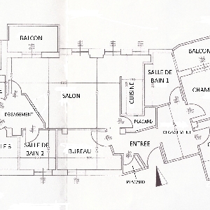 ELEGANT APARTMENT IN MILAN, NEAR VERTICAL FOREST TOWERS></noscript>
                                                        <span class=