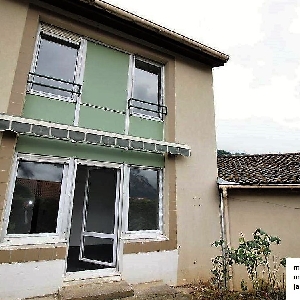 Casa in vendita in Francia - Isere - Tencin></noscript>
                                                        <span class=